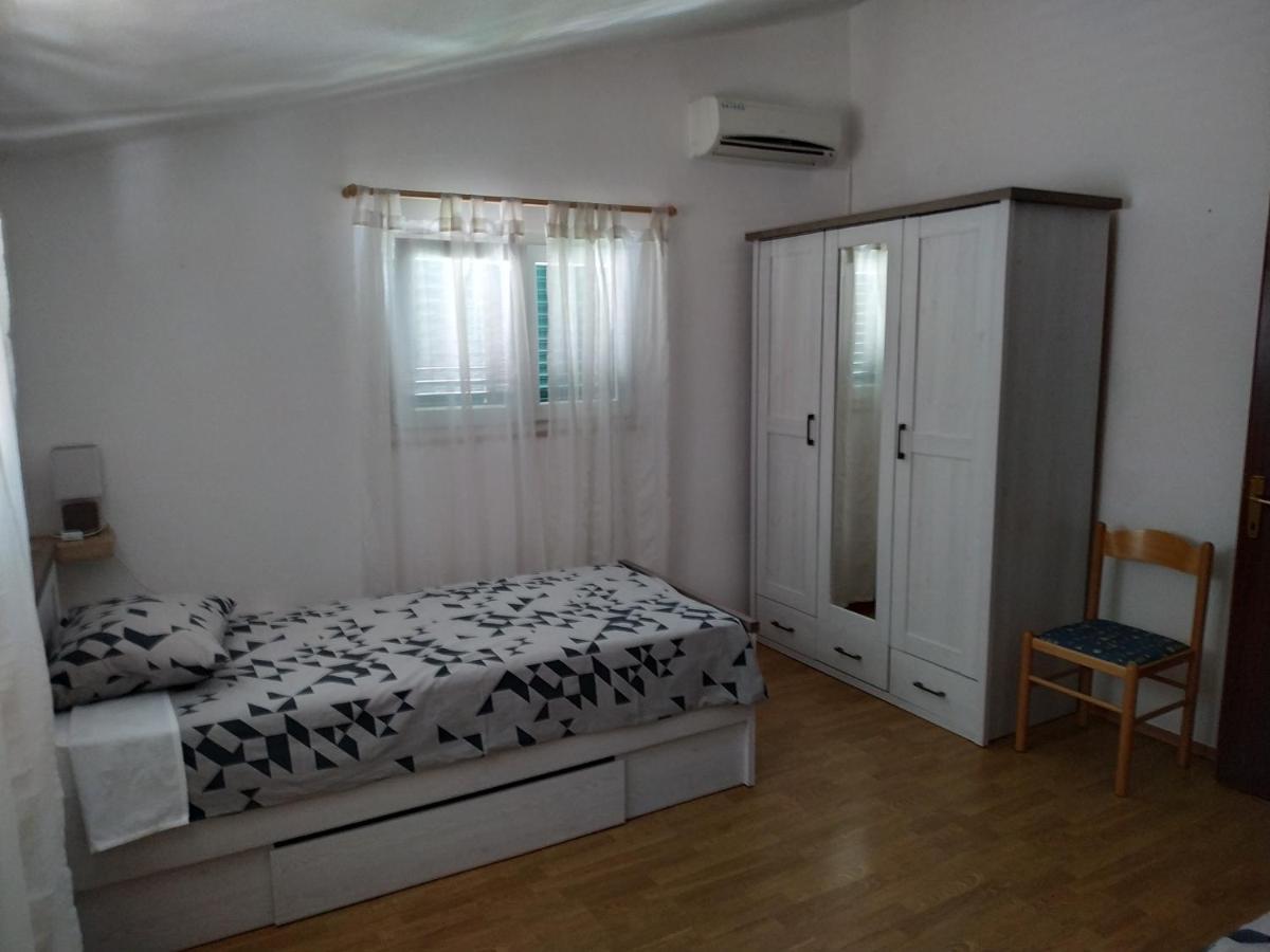 Apartment Marica Spadina Tisno Extérieur photo