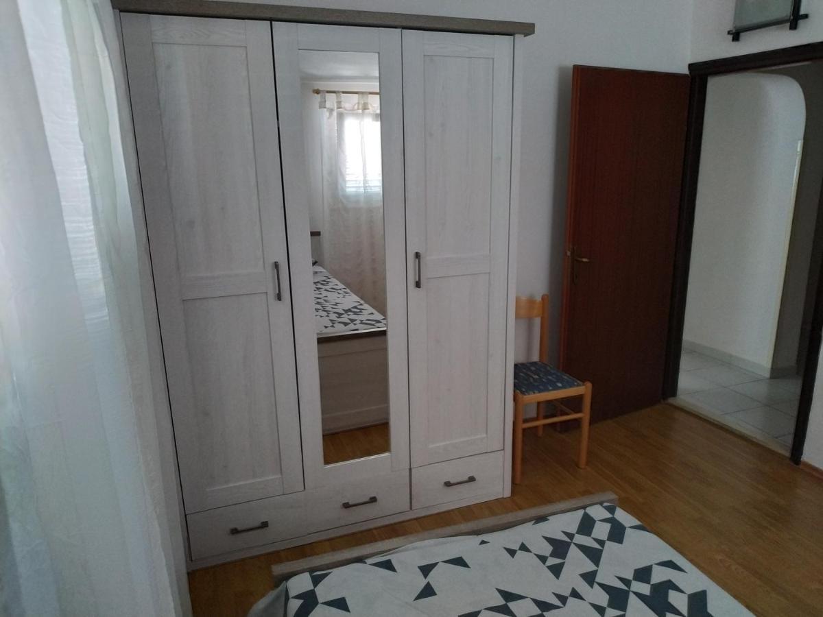 Apartment Marica Spadina Tisno Extérieur photo